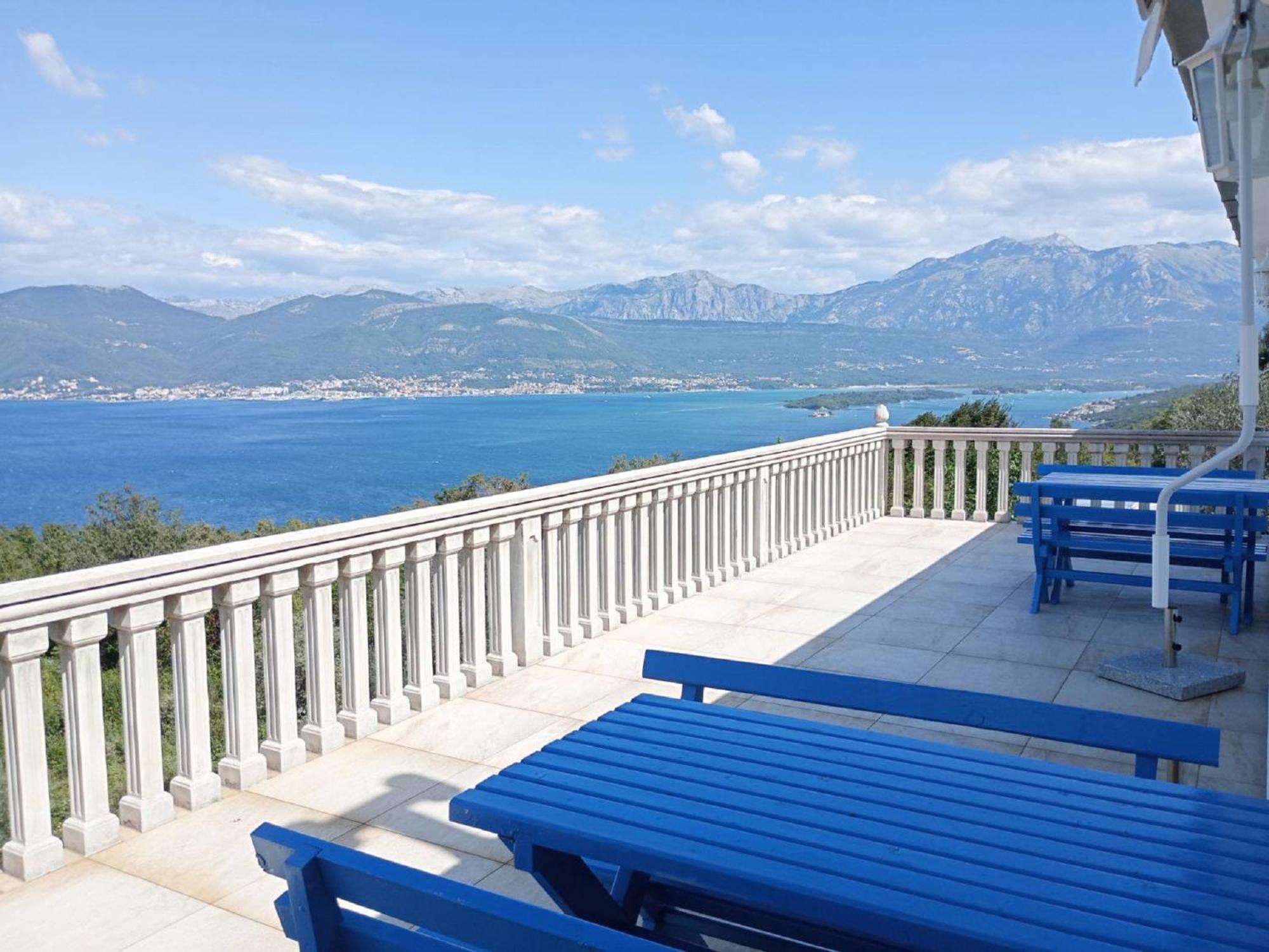 Apartments Vidikovac Tivat Dış mekan fotoğraf