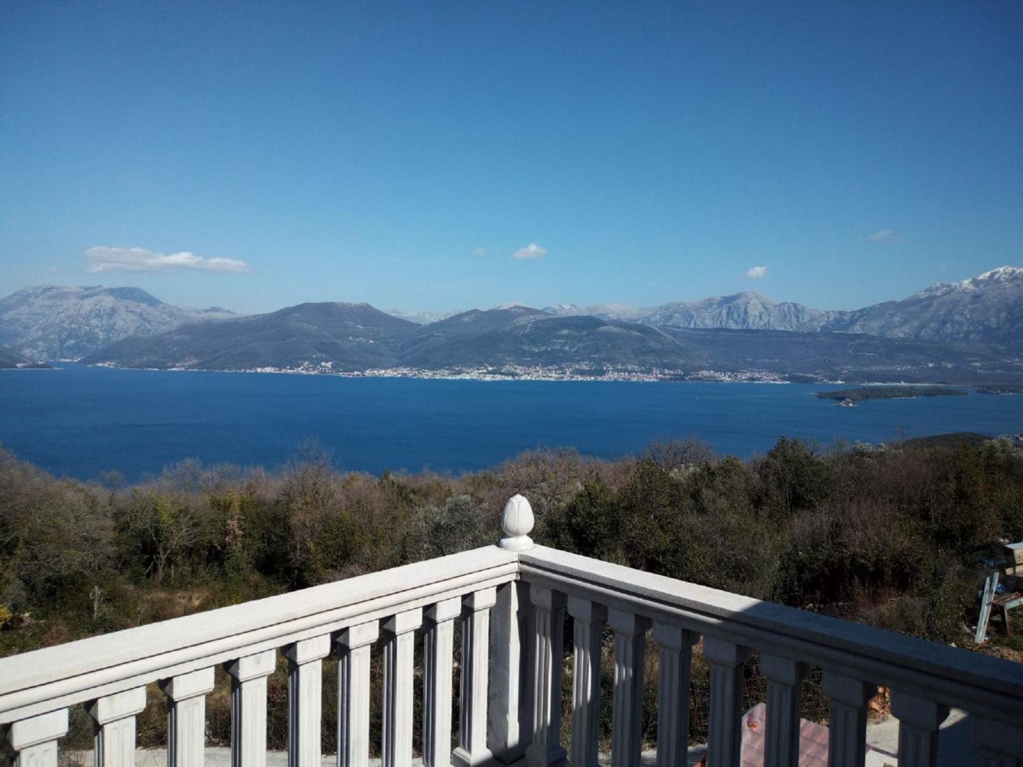 Apartments Vidikovac Tivat Dış mekan fotoğraf