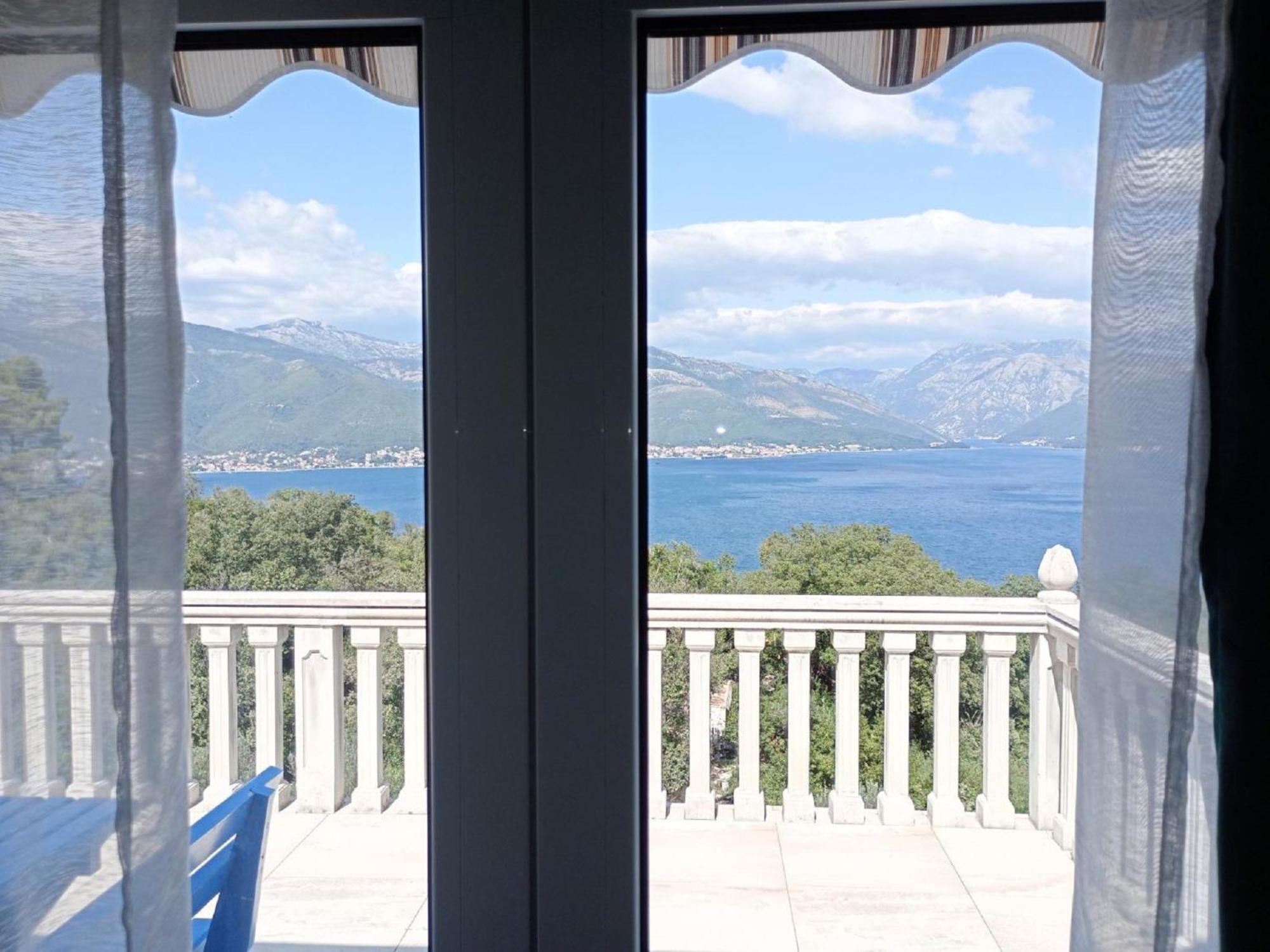Apartments Vidikovac Tivat Dış mekan fotoğraf